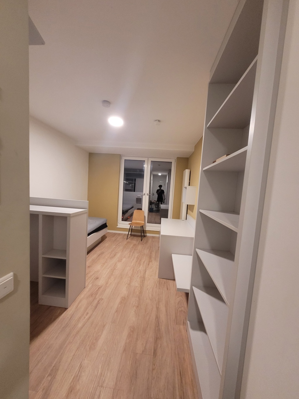 Furnished Private Studio in Berlin-Neukölln / Hermannstraße – Available Immediately