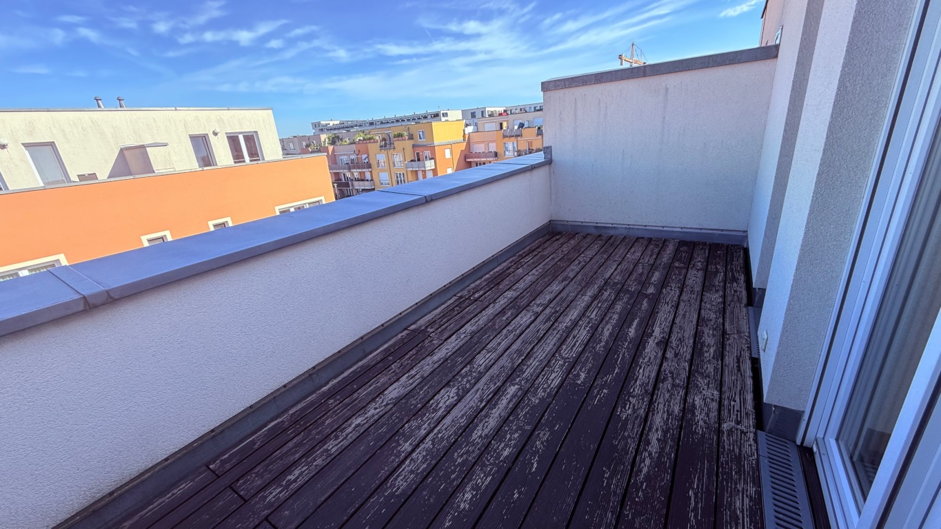 WG-Zimmer Adlershof Newtonstraße 11 - 2. Dachterasse