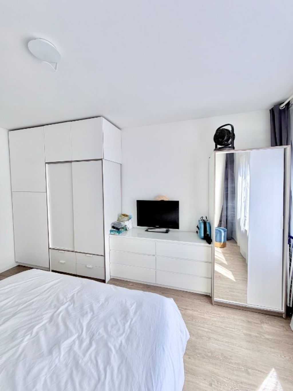 Moderne 3-Zimmer Wohnung im Belgischen Viertel -voll möbliert- B 2-3 – Bismarckstraße 20, 50674 Köln Neustadt-Nord – Vorschaubild 4