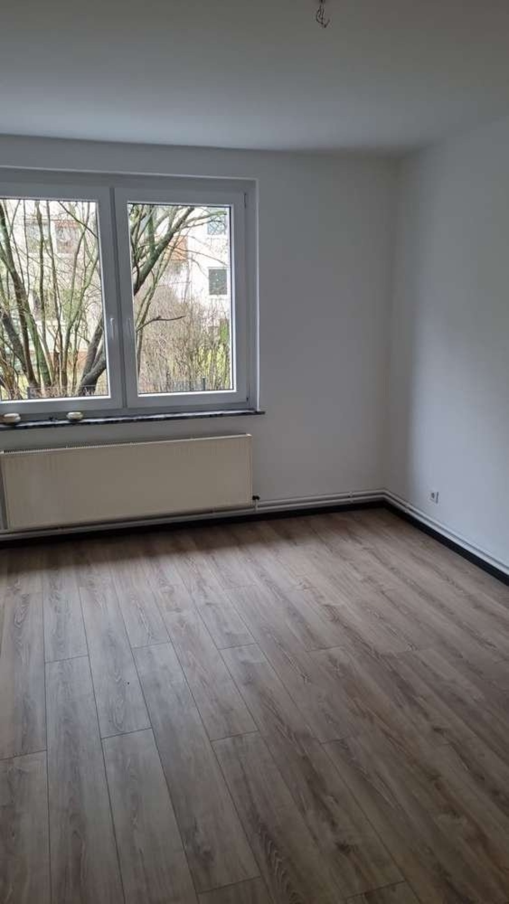 3-Zimmer-Wohnung für Studenten-WG | ca. 320 € p. P. | Balkon & Garten | Uni-Nähe – Tilsiter Straße 30, 31141 Hildesheim Marienburger Höhe – Vorschaubild 4
