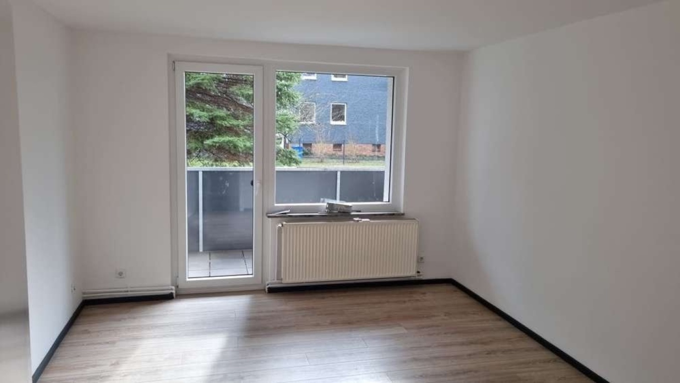3-Zimmer-Wohnung für Studenten-WG | ca. 320 € p. P. | Balkon & Garten | Uni-Nähe – Tilsiter Straße 30, 31141 Hildesheim Marienburger Höhe – Vorschaubild 2