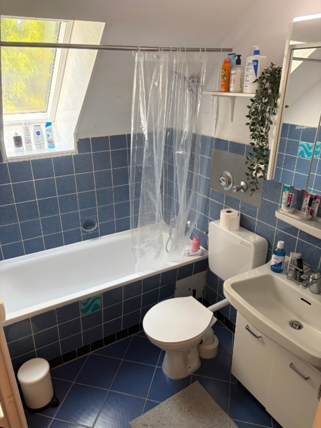 Befristete Untermiete: 2-Zimmer Wohnung möbliert, in ruhiger Lage – Diepenbeekallee, 50858 Köln Weiden – Vorschaubild 12