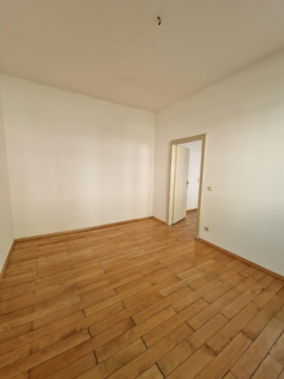 Anzeigenbild: 3-ZKB · Top-Lage: Mainzer Straße · WG-geeignet · EG