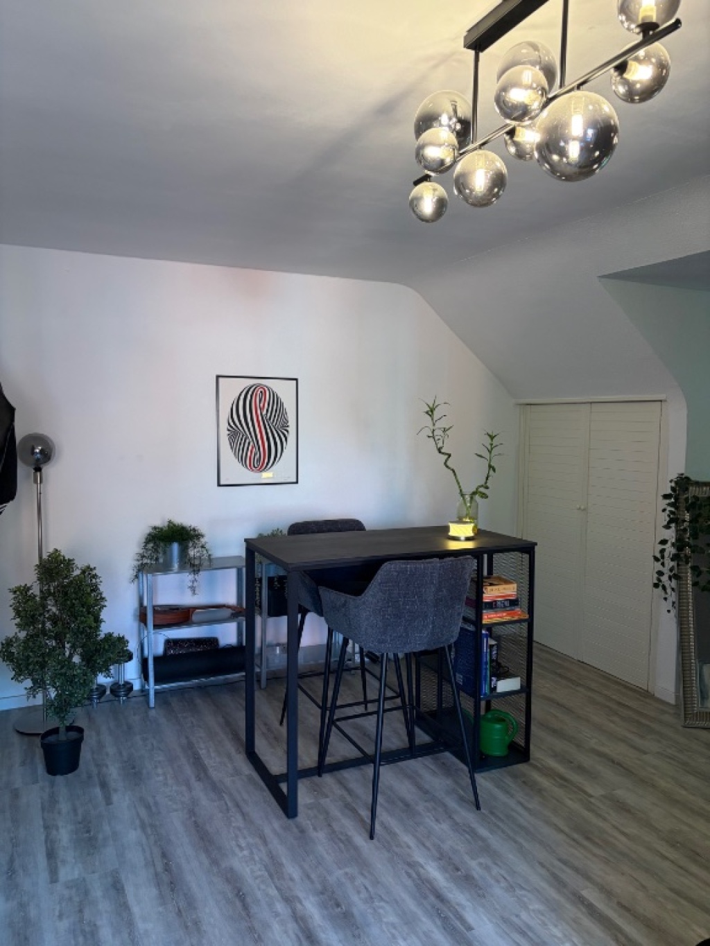 Befristete Untermiete: 2-Zimmer Wohnung möbliert, in ruhiger Lage – Diepenbeekallee, 50858 Köln Weiden – Vorschaubild 4