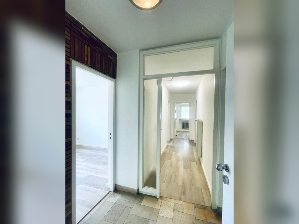 Wohnung Asperg Lehenstrasse 41 - Flur  ( 10)