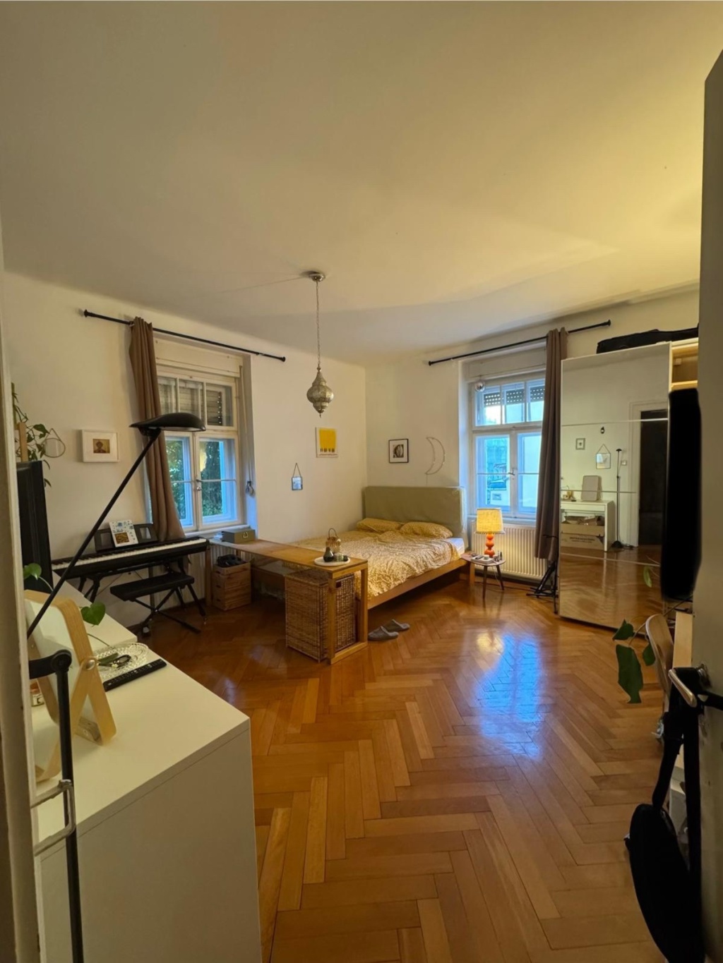 Habitación en WG Nikola Schwimmschulstraße 12 - WG Zimmer
