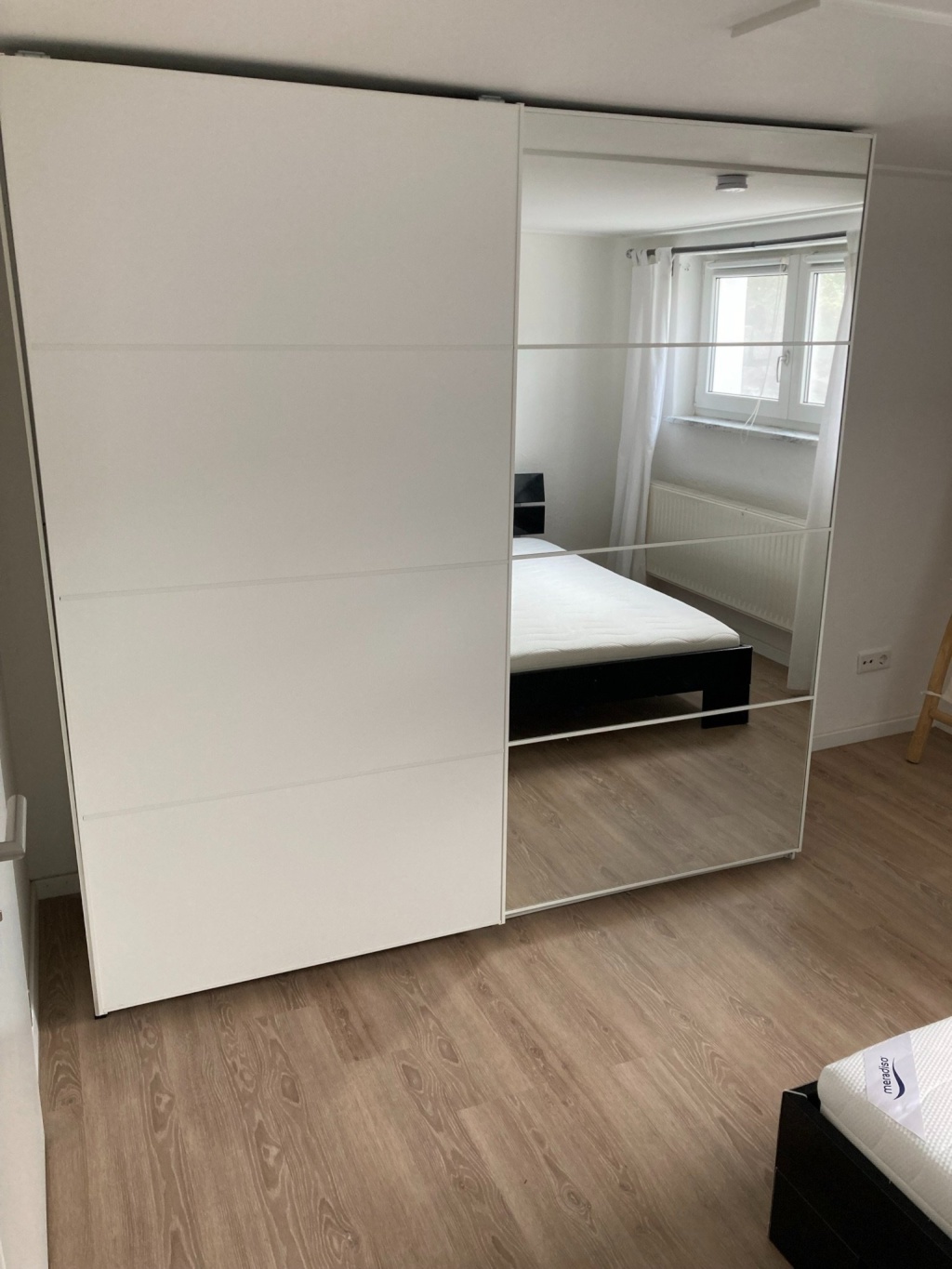 Biete voll möblierte 2-Zimmer Souterrain Wohnung – Dompfaffstraße, 91056 Erlangen Alt-Erlangen – Vorschaubild 5