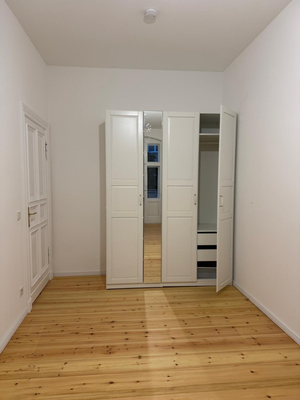 Newly renovated furnished 2-room apartment (approx. 70 m2) with balcony – Paul-Robeson-Straße, 10439 Berlin Prenzlauer Berg – Vorschaubild 6
