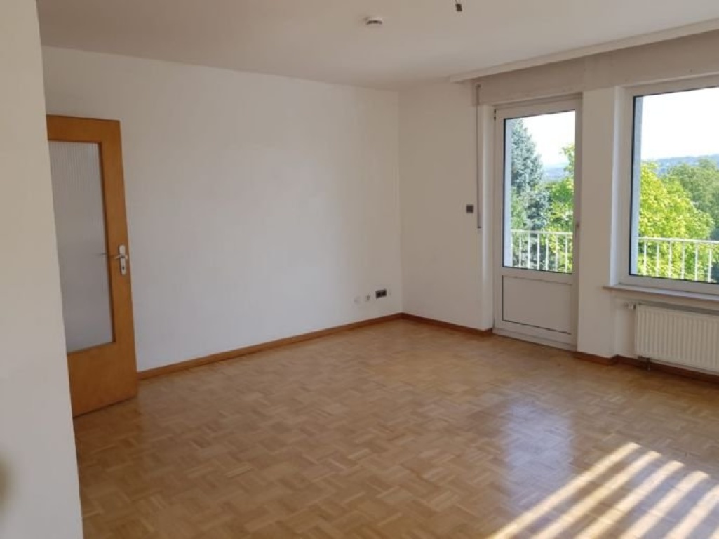 Traumhafte 4 ZKB mit Balkon: WG-geeignet für Studenten der HS Trier – Trier West Twf, 54294 Trier Euren – Vorschaubild 3