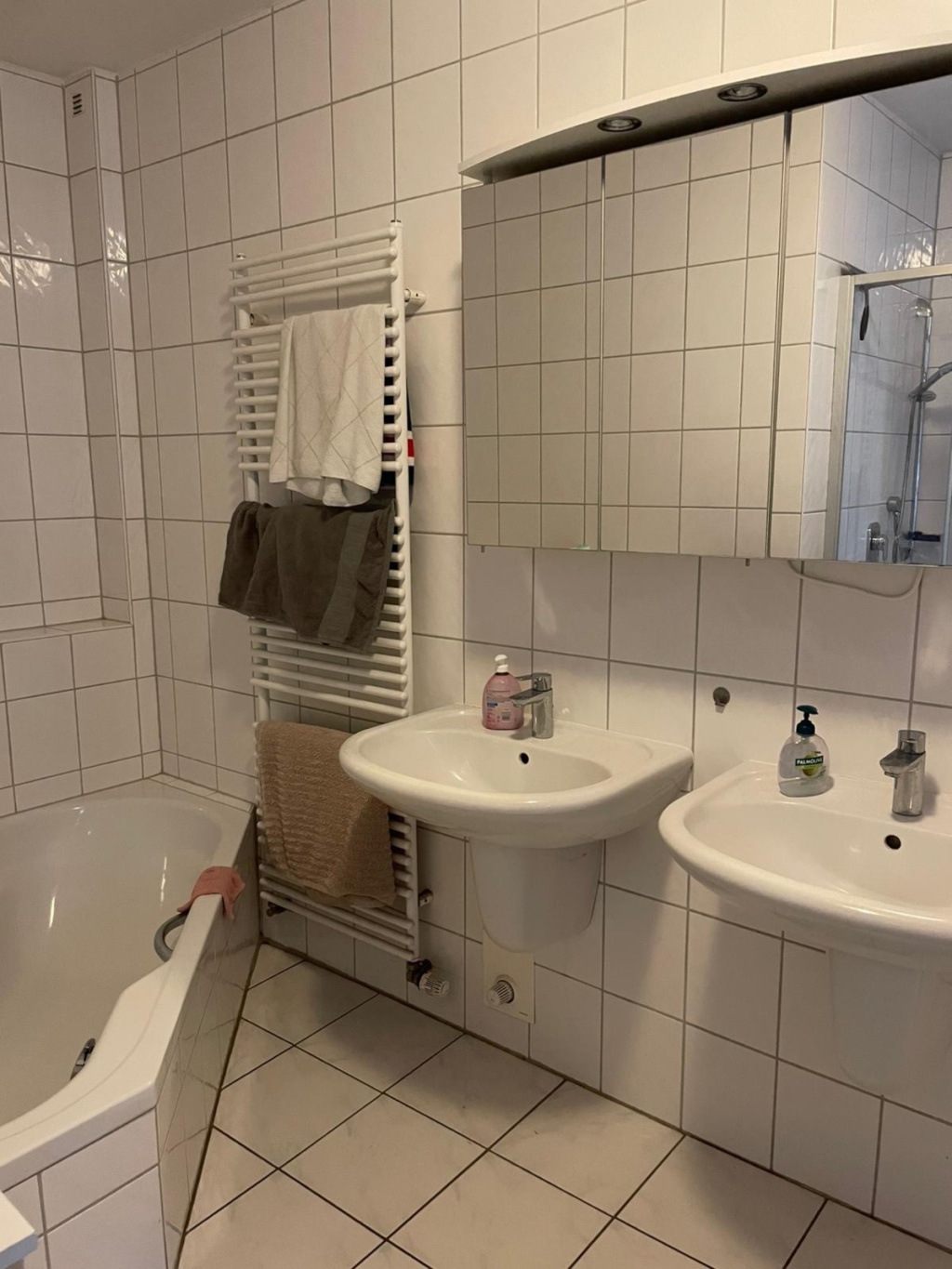 Habitación en WG Nikola Schwimmschulstraße 12 - Bad