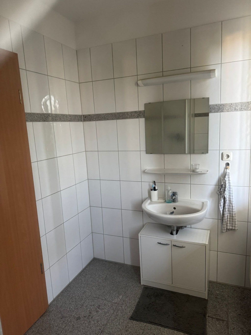 Apartment for Sublet in Rostock (September–December 2026) – Hundertmännerstraße, 18057 Rostock Kröpeliner Tor Vorstadt – Vorschaubild 5