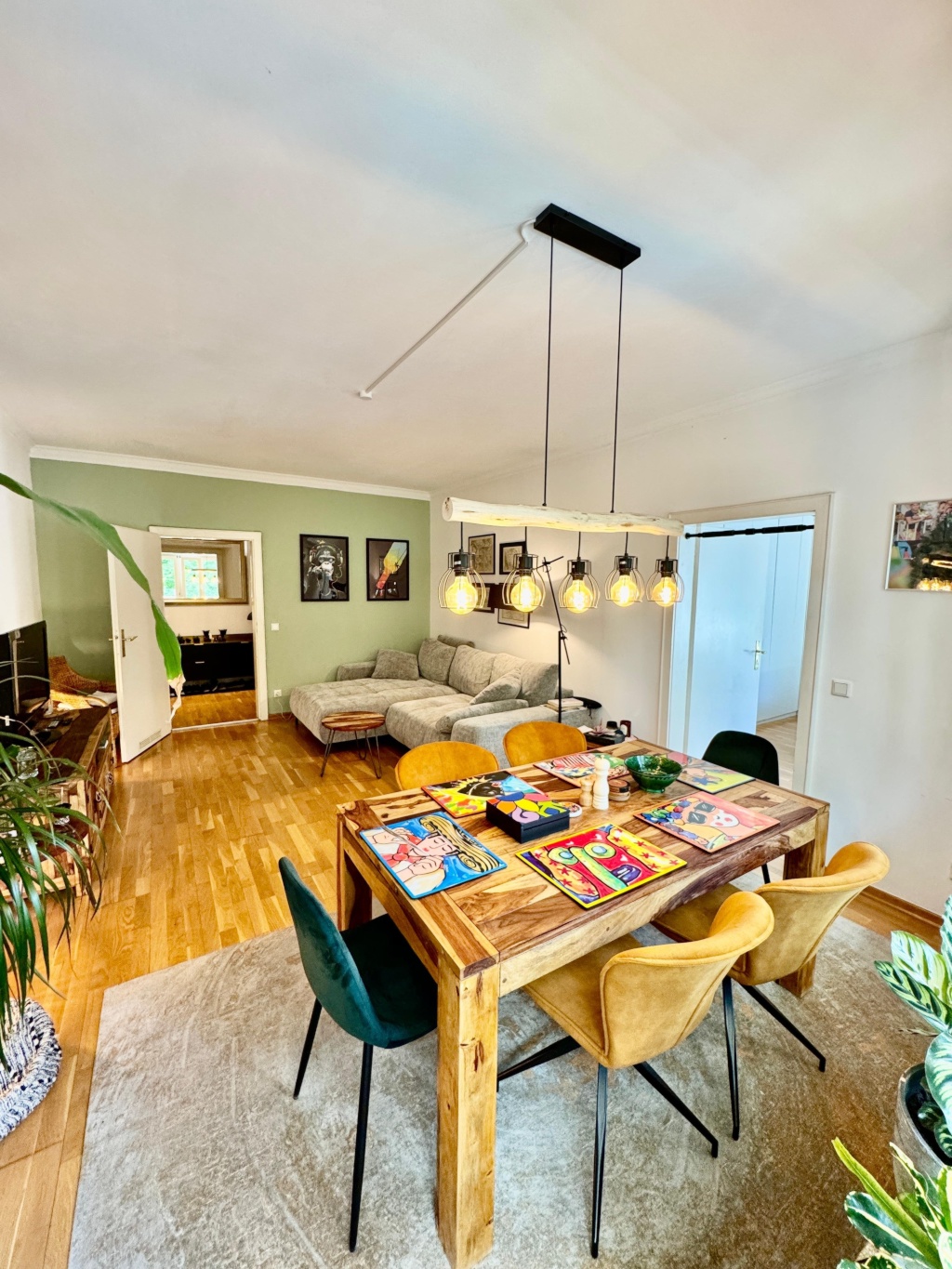 Wohnung München Widenmayerstraße 41 - Wohn/Esszimmer 2