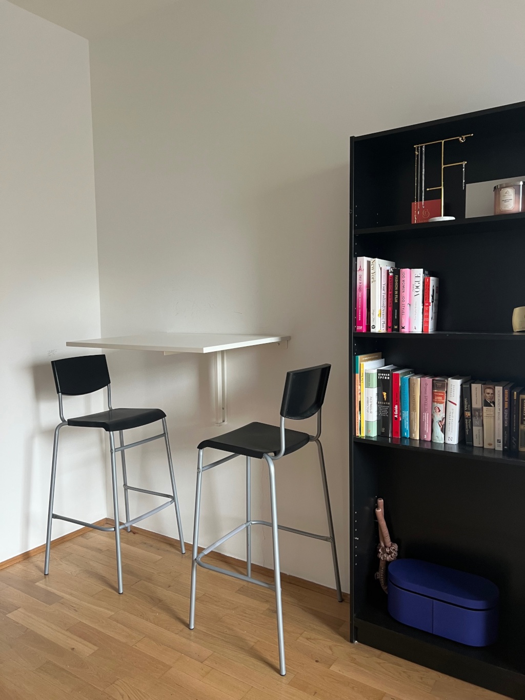 Möbliertes Studio mit Balkon – Wexstraße, 10715 Berlin Wilmersdorf – Vorschaubild 3