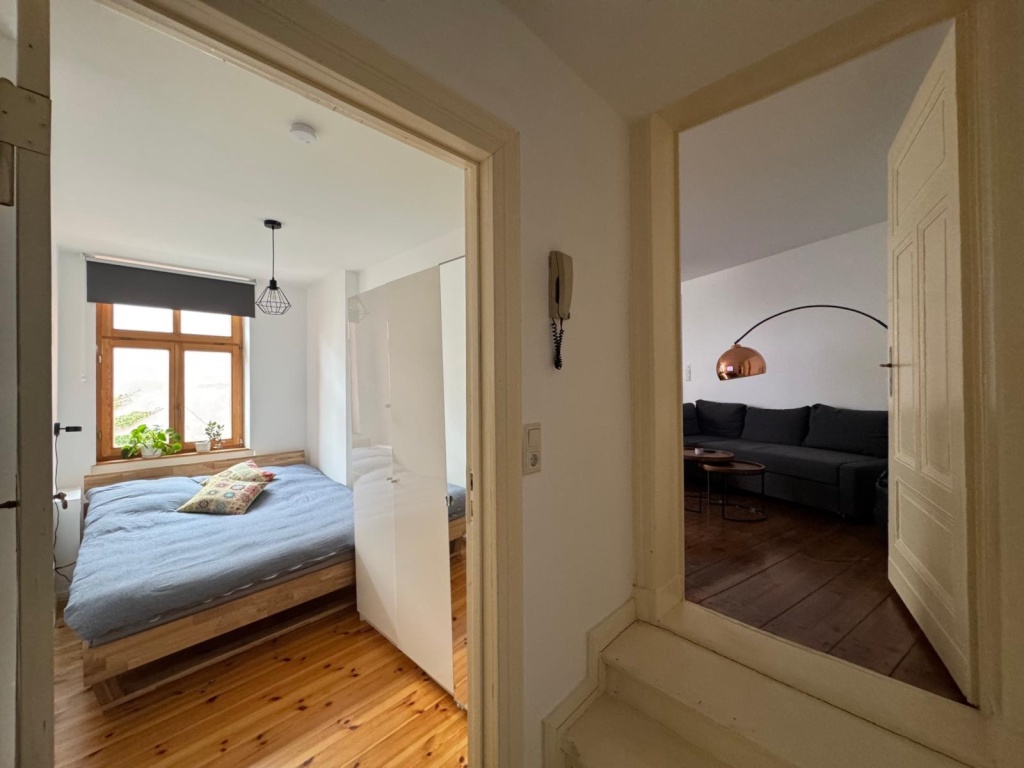 Fully Furnished 2-Room Suite (with Shared Kitchen) – Pappelallee, 10437 Berlin Prenzlauer Berg – Vorschaubild 10