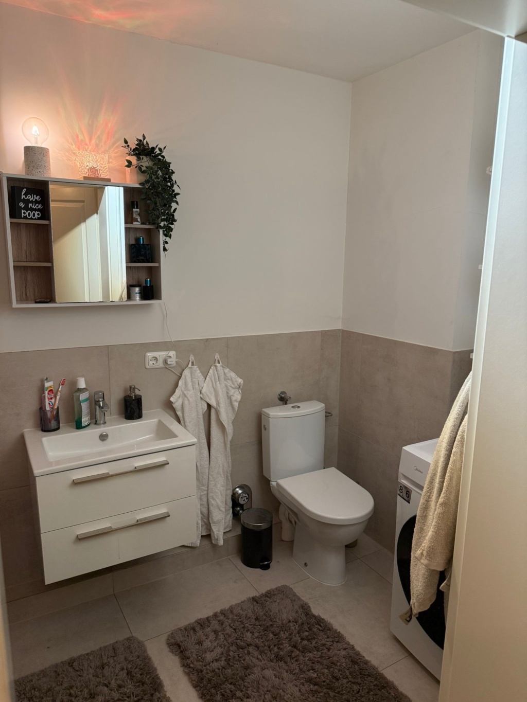 Schöne zentrale 2-Zimmer-Wohnung Anfang September zu vermieten – Eimsbütteler Straße, 22769 Hamburg Altona-Nord – Vorschaubild 4