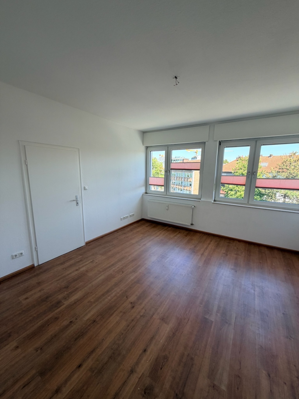 Freundliche 2-Zimmer-Wohnung mit Balkon und hochwertiger Einbauküche in zentraler Lage von Paderborn