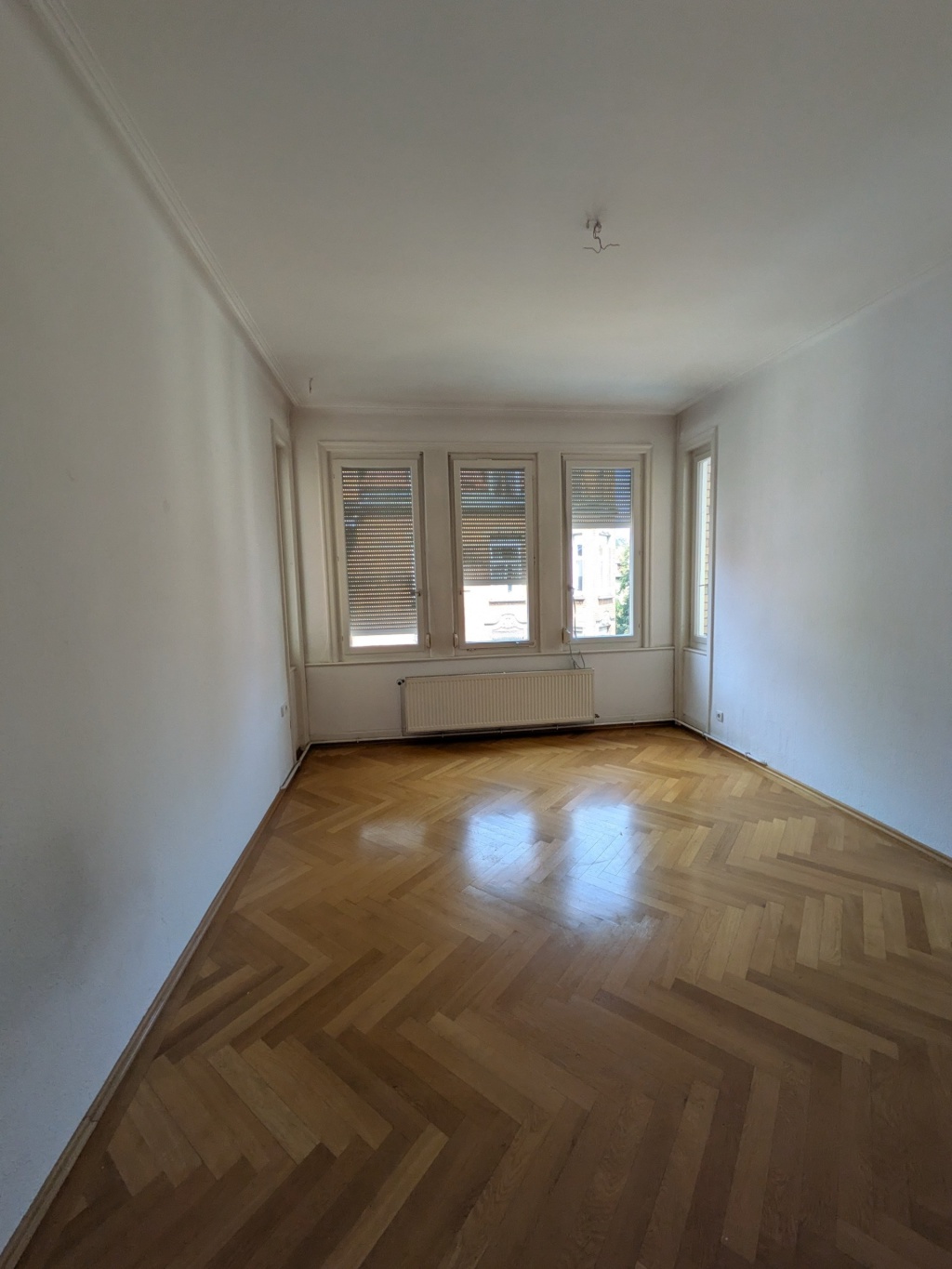3-Zimmer-Wohnung perfekt für WG's am Kurpark – Wiesbadener Straße, 70372 Stuttgart Bad Cannstatt – Vorschaubild 2