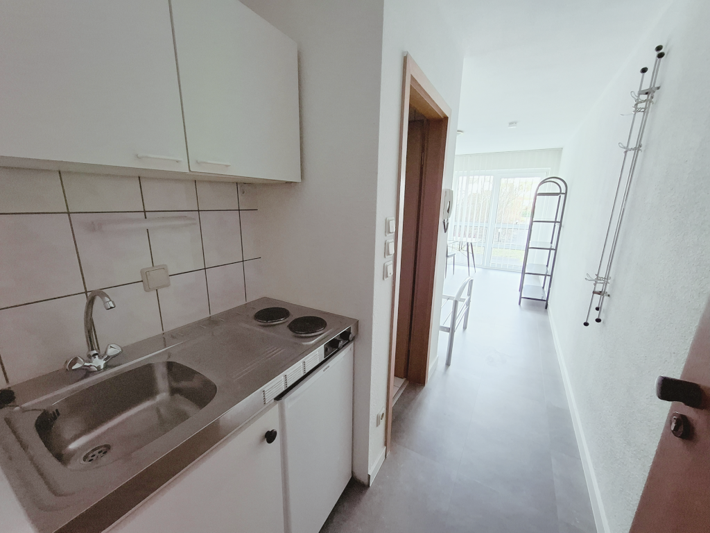 1-Zimmer Intown Apartment Sublet Available in Saarbrücken (SBT/GBS) – Försterstr. 70, 66111 Saarbrücken St. Johann – Bild 1 von 2