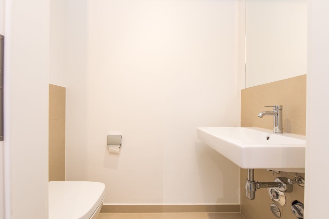 Helles Zimmer in moderner Wohnung in der Nazarethkirchstraße – Nazarethkirchstraße, 13347 Berlin – Vorschaubild 5