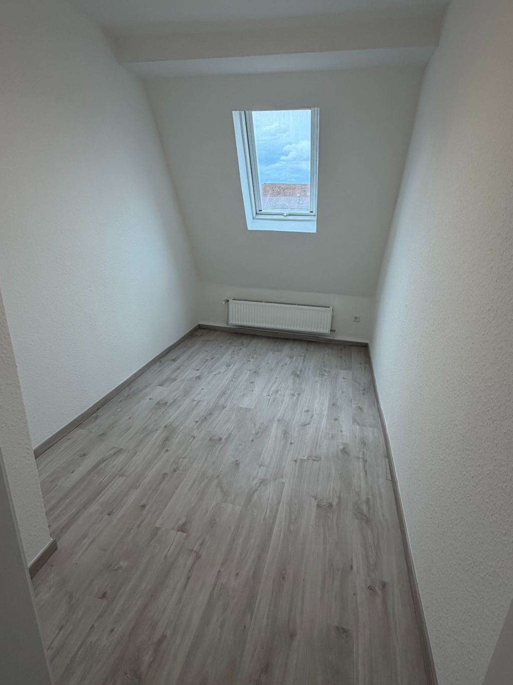 neu renovierte helle 3 Zimmer Wohnung in Stuttgart West zu vermieten – Schwabstrasse, 70197 Stuttgart West – Vorschaubild 7