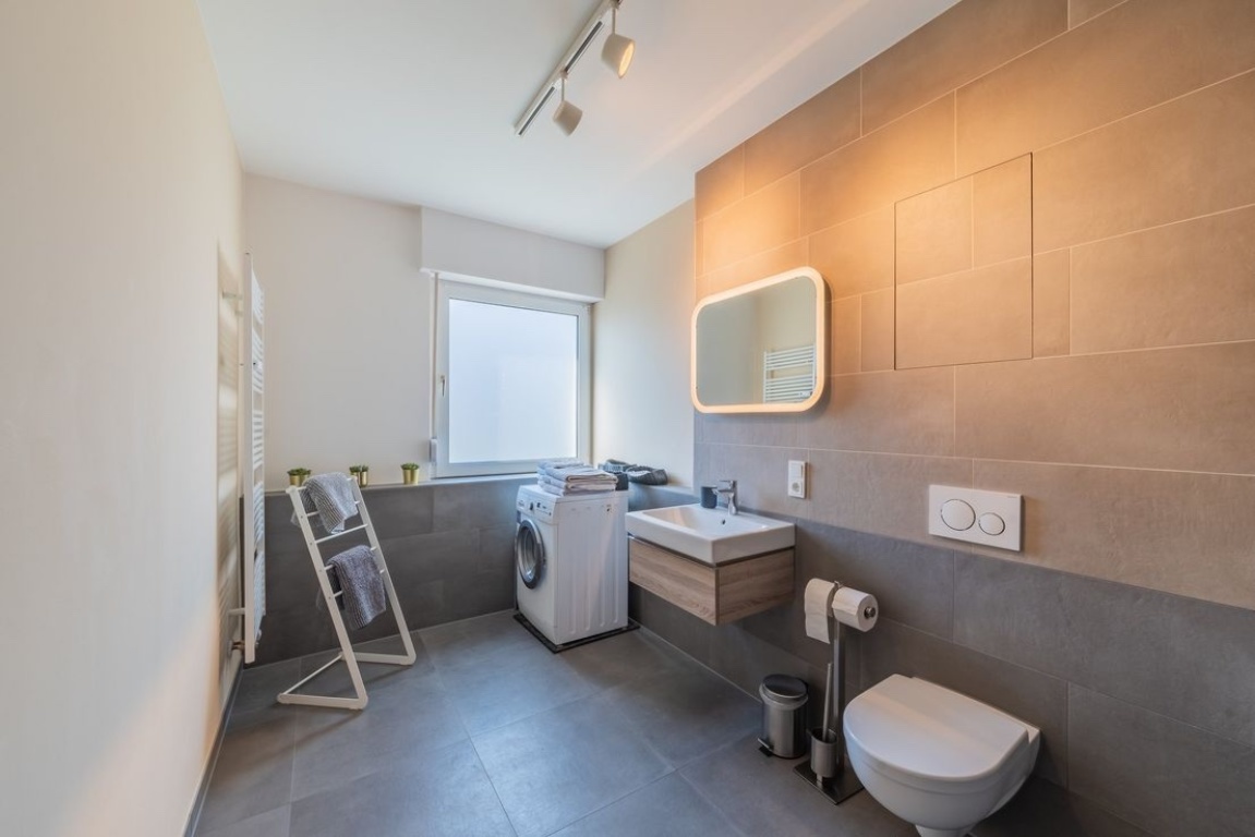 Flatshare Sendling-Westpark Neufriedenheimerstr 67A - Bad mit Waschmaschine