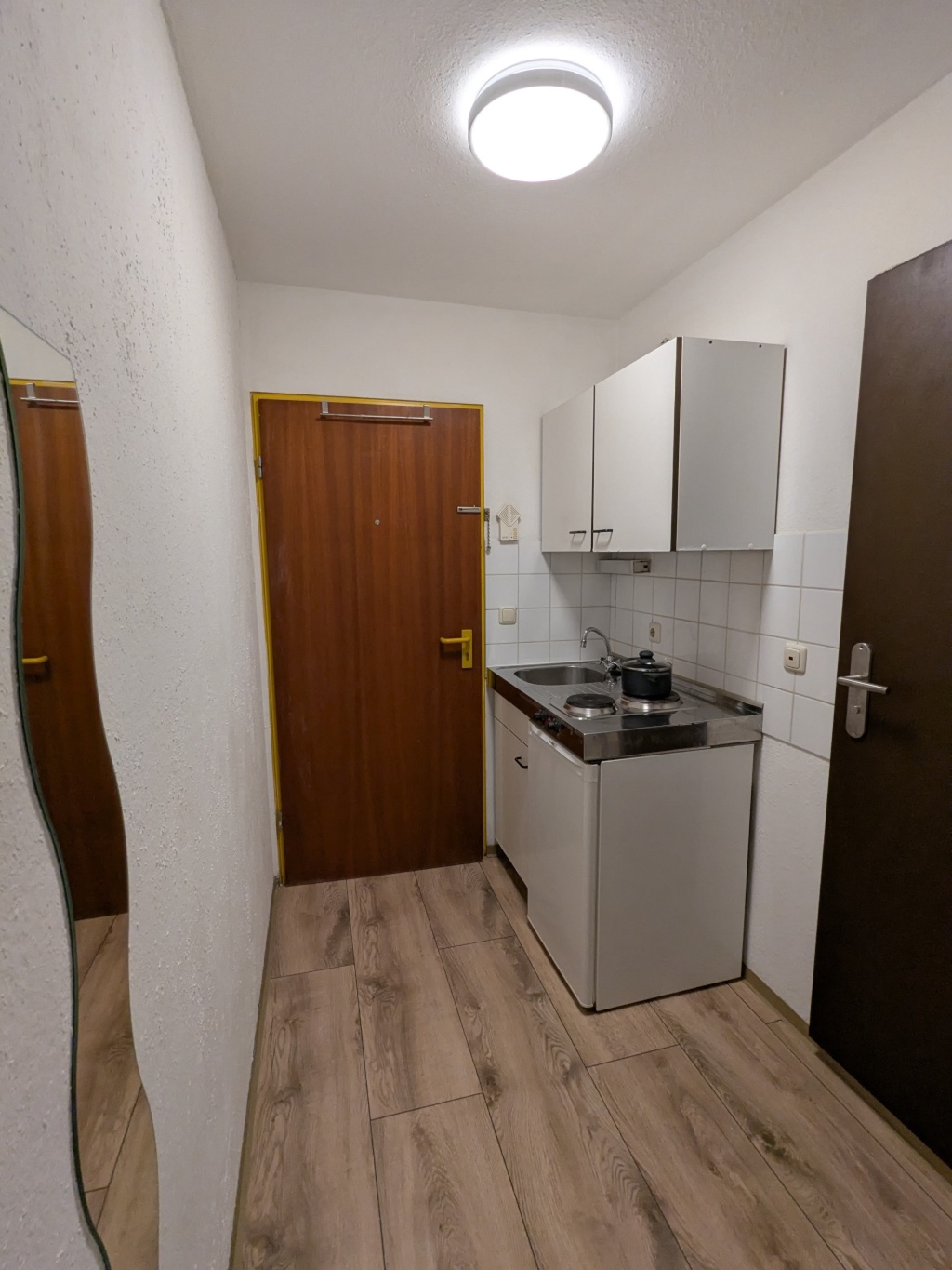 1-Zimmer-Wohnung in ruhiger Stadtlage – nur 200 m zur Uni! – Dr.-Hans-Kapfinger-Straße 13, 94032 Passau Altstadt – Vorschaubild 6