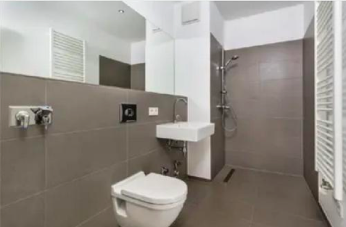 Wohnung Steglitz Karl-Stieler-Straße - Bad