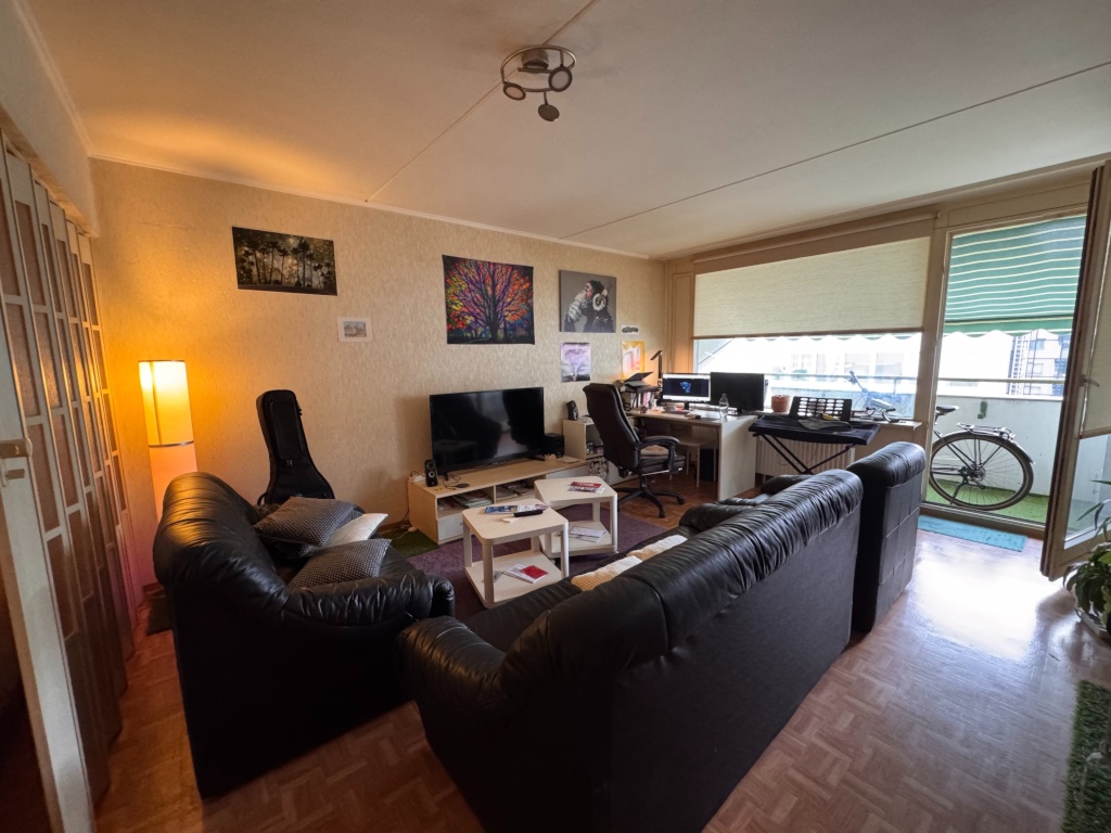 Befristet / Limited for 5 Months, 1.5 Room Furnished Apartment available for Untermiete / Sublease in Berlin Charlottenburg – Marie-Elisabeth-Lüders Straße 4, 10625 Berlin Berlin - Charlottenburg – Vorschaubild 8