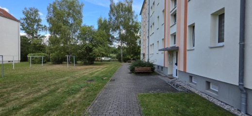 Anzeigenbild: Nachmieter gesucht – 2-Zimmer-Wohnung in Bad Lausick ab Dezember 2026