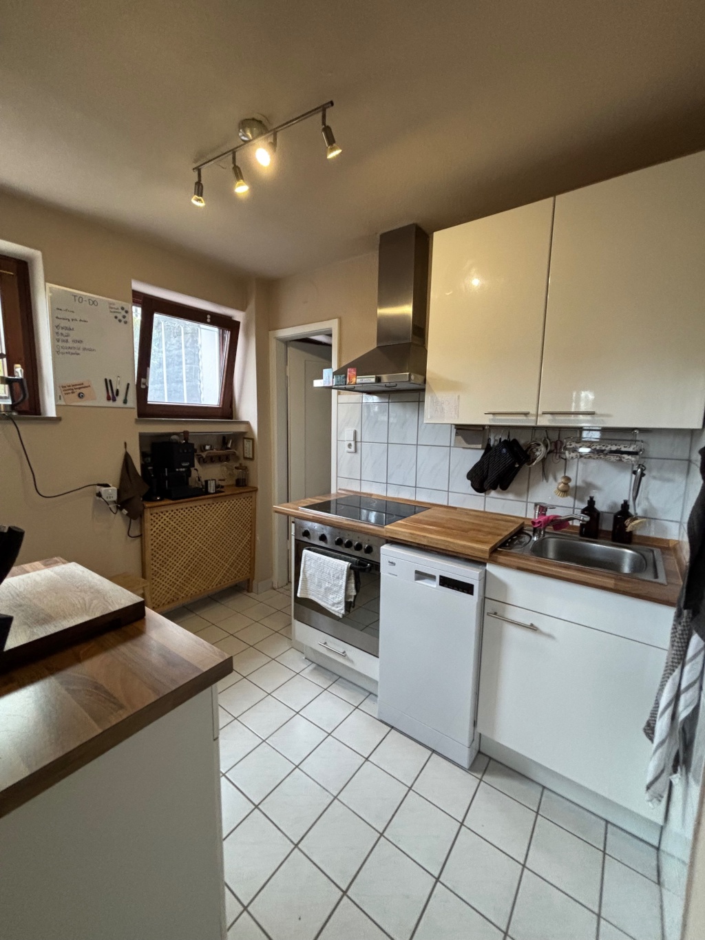 2-Zimmerwohnung mit Gartenterrasse an Studentenpaar in Stuttgart – Alosenweg 47, 70329 Stuttgart Hedelfingen – Vorschaubild 4