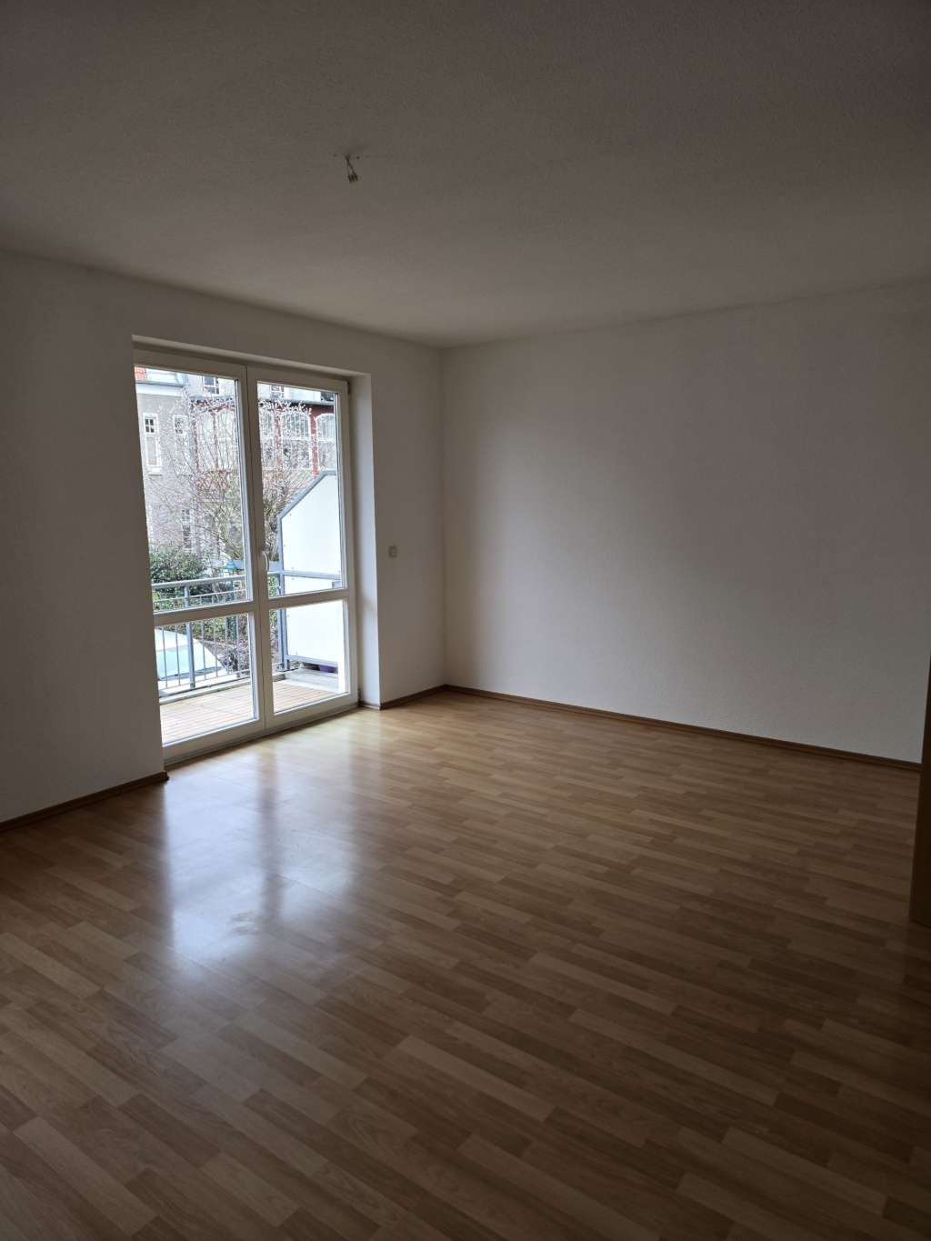 geräumige 2 Raum Wohnung mit Balkon und Parkplatz – Karl-Marx-Platz 3a, 17489 Greifswald Greifswald – Vorschaubild 9