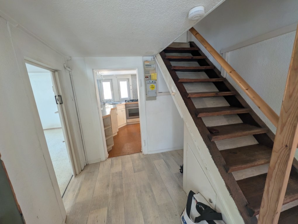 Neue 3-4 Personen WG , 5 Zimmer Haus – Rudolf-Gehring-Platz 1, 70469 Stuttgart Feuerbach – Vorschaubild 2