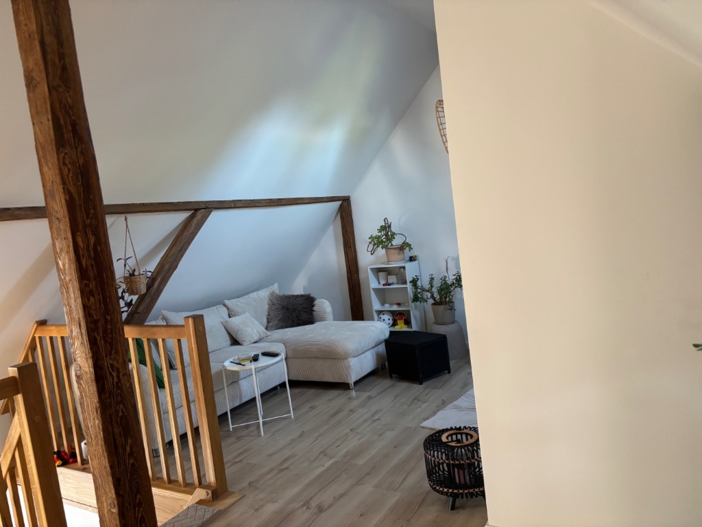 Wohnung Anderten Gollstr 68 - Dachgeschoss/Wohnzimmer