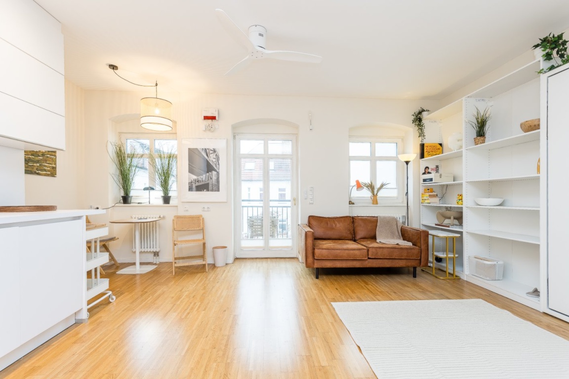 Fully Furnished Studio with Balcony – Ideal for Mid-Term Stays – Kopenhagener Str. 67, 10437 Berlin Prenzlauer Berg – Vorschaubild 8