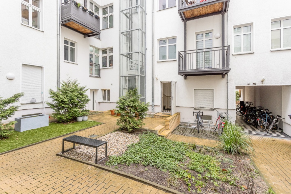 Fully Furnished Studio with Balcony – Ideal for Mid-Term Stays – Kopenhagener Str. 67, 10437 Berlin Prenzlauer Berg – Vorschaubild 11