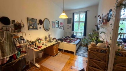 Unfurnished Room in a 3 person shared apartment for 1 Year (Lichterfelde OST sbahn) — photo 1
