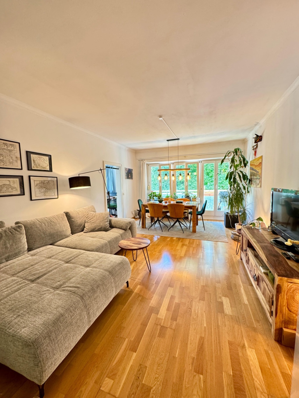 Wohnung München Widenmayerstraße 41 - Wohn/Esszimmer 1