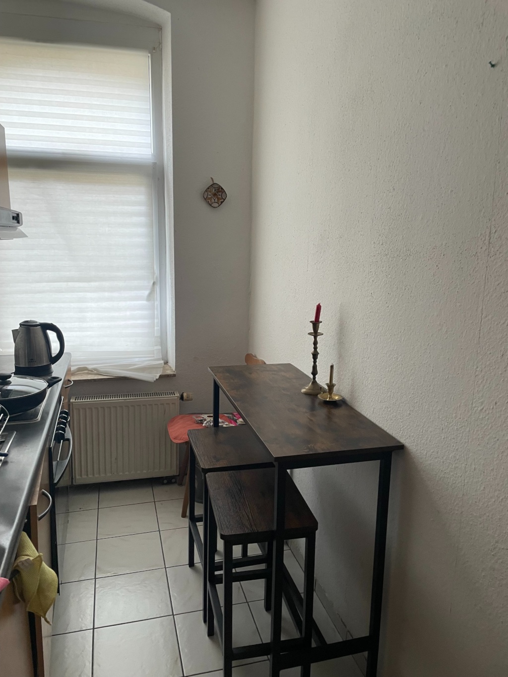 Gemütliche möblierte Wohnung in der südlichen Innenstadt – Zwischenmiete & kurze Aufenthalte :) – Rudolf-Ernst-Weise Straße, 6112 Halle (Saale) Halle Saale Germany – Vorschaubild 2