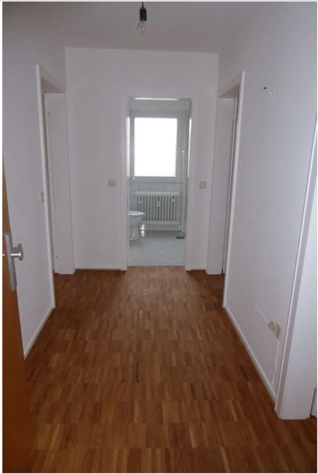 Helle 2-Zimmer DG-Wohnung in ruhiger Lage, im beliebten Darmstädter Martinsviertel – Beckerstraße 33, 64289 Darmstadt Darmstadt – Vorschaubild 3