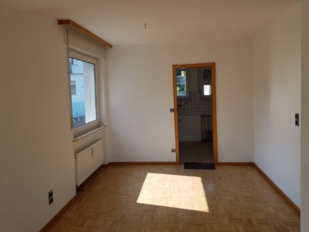 Traumhafte 4 ZKB mit Balkon: WG-geeignet für Studenten der HS Trier – Trier West Twf, 54294 Trier Euren – Vorschaubild 16