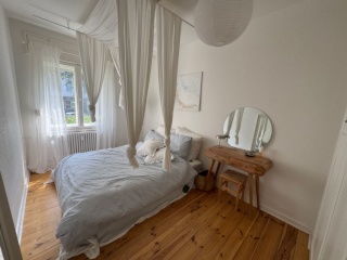 Möblierte 2-Zimmerwohnung zur Untermiete Okt-Nov — photo 1
