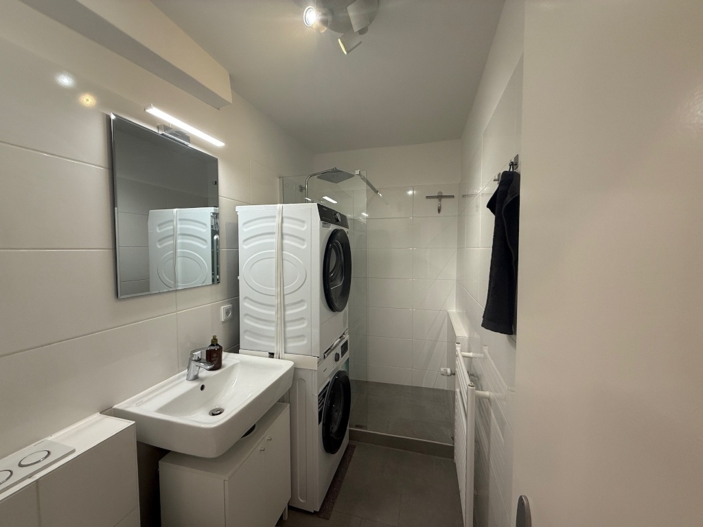 WG-Zimmer Milbertshofen-Am Hart Kantstraße 13 - Bathroom_1