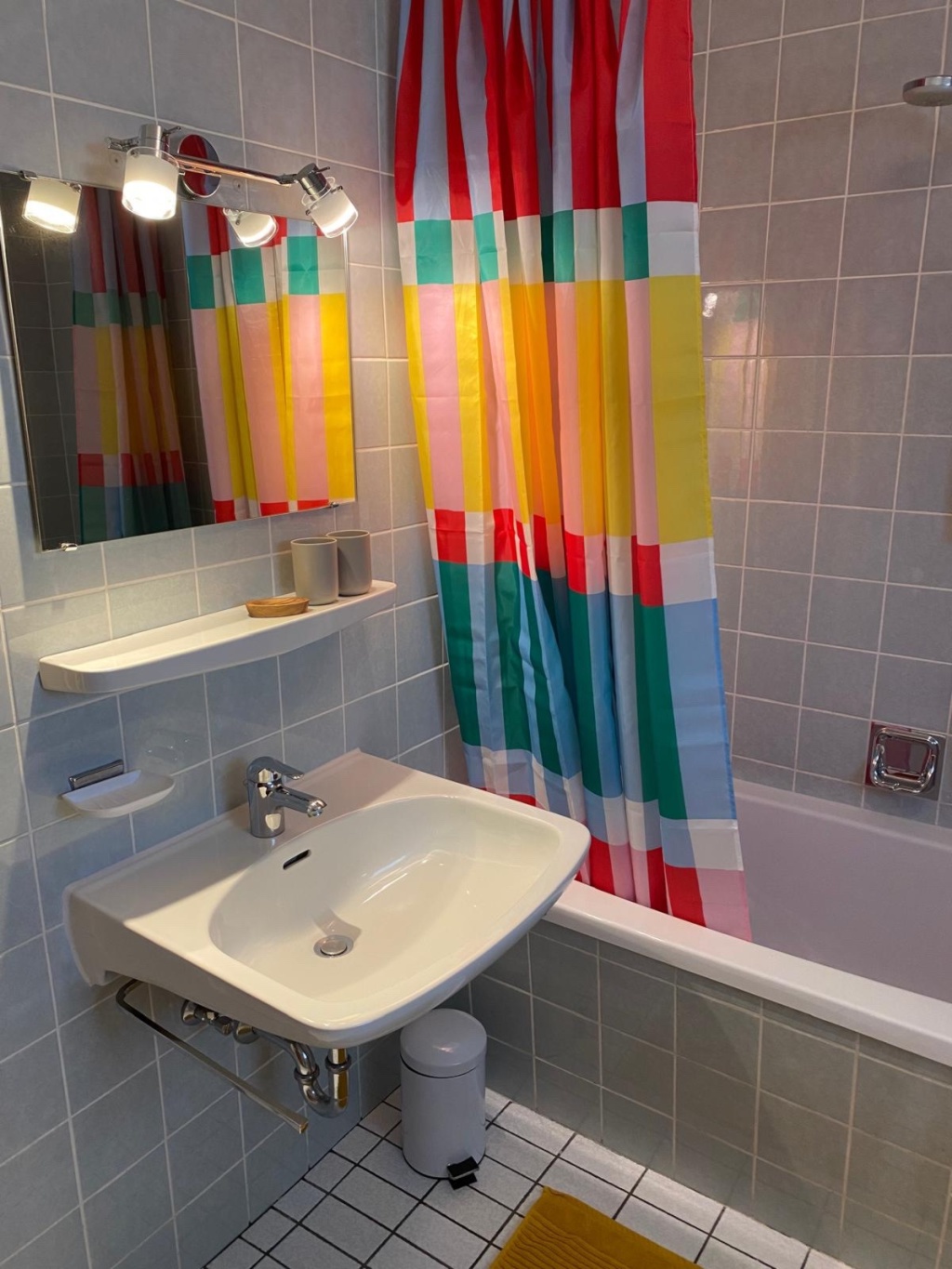 Bright, Furnished 2-Room Garden Apartment with Large Terrace in Prime Location in Tübingen – Martin-Crusius-Straße 3, 72076 Tübingen Wanne – Vorschaubild 14