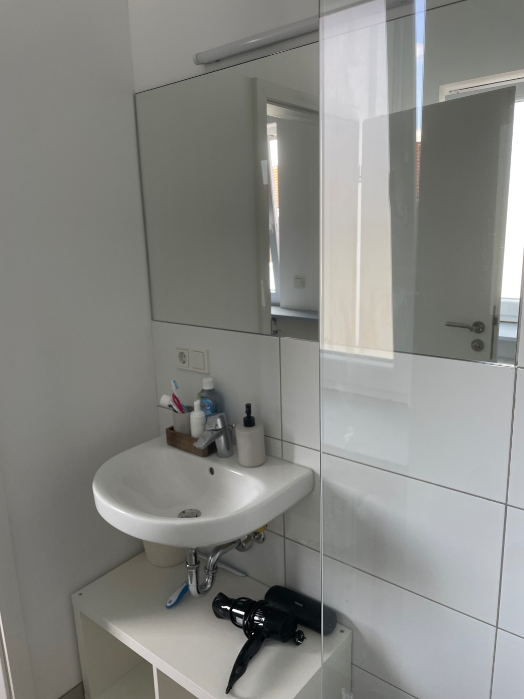 Hochwertig möblierte 1-Zimmer-Wohnung mit Einbauküche und modernem Tageslichtbad in Uninähe ab 01.09.26 zu vermieten – Theodor-Storm-Straße 20, 66125 Saarbrücken Dudweiler – Vorschaubild 10
