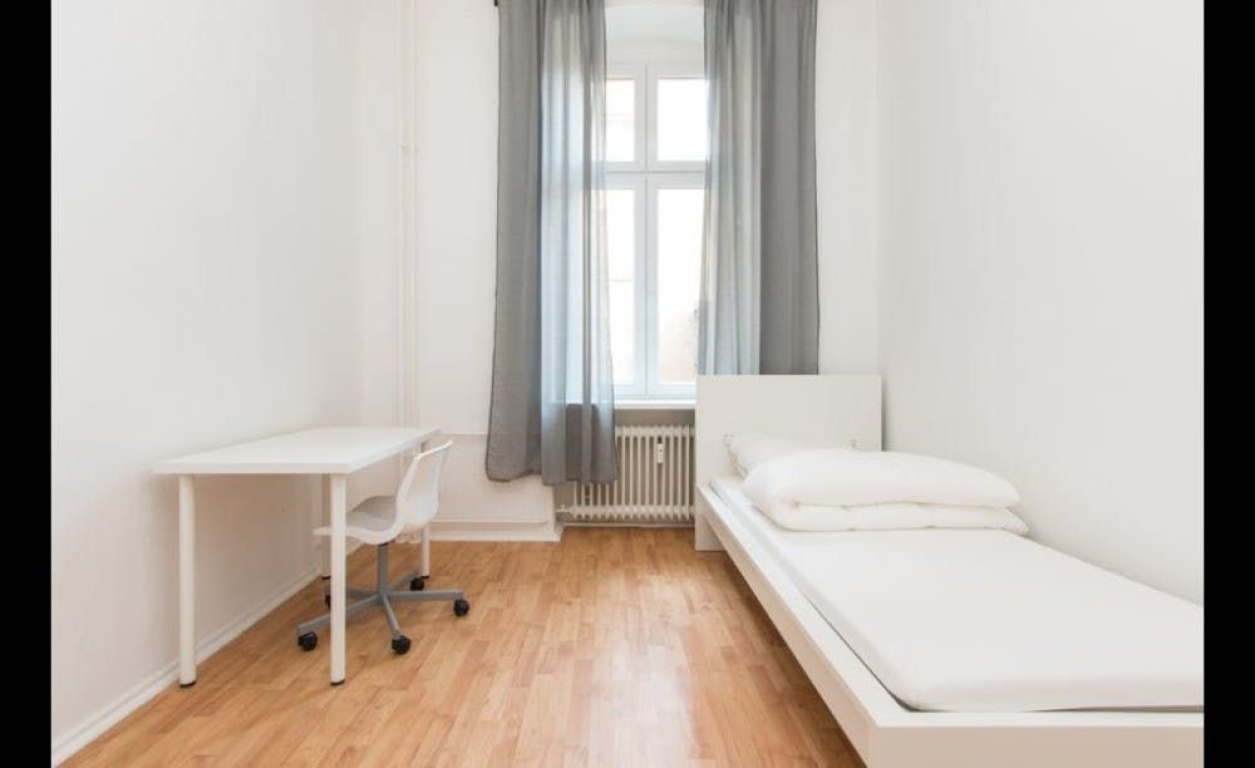 Liebevoll eingerichtetes Zimmer in Kreuzberg