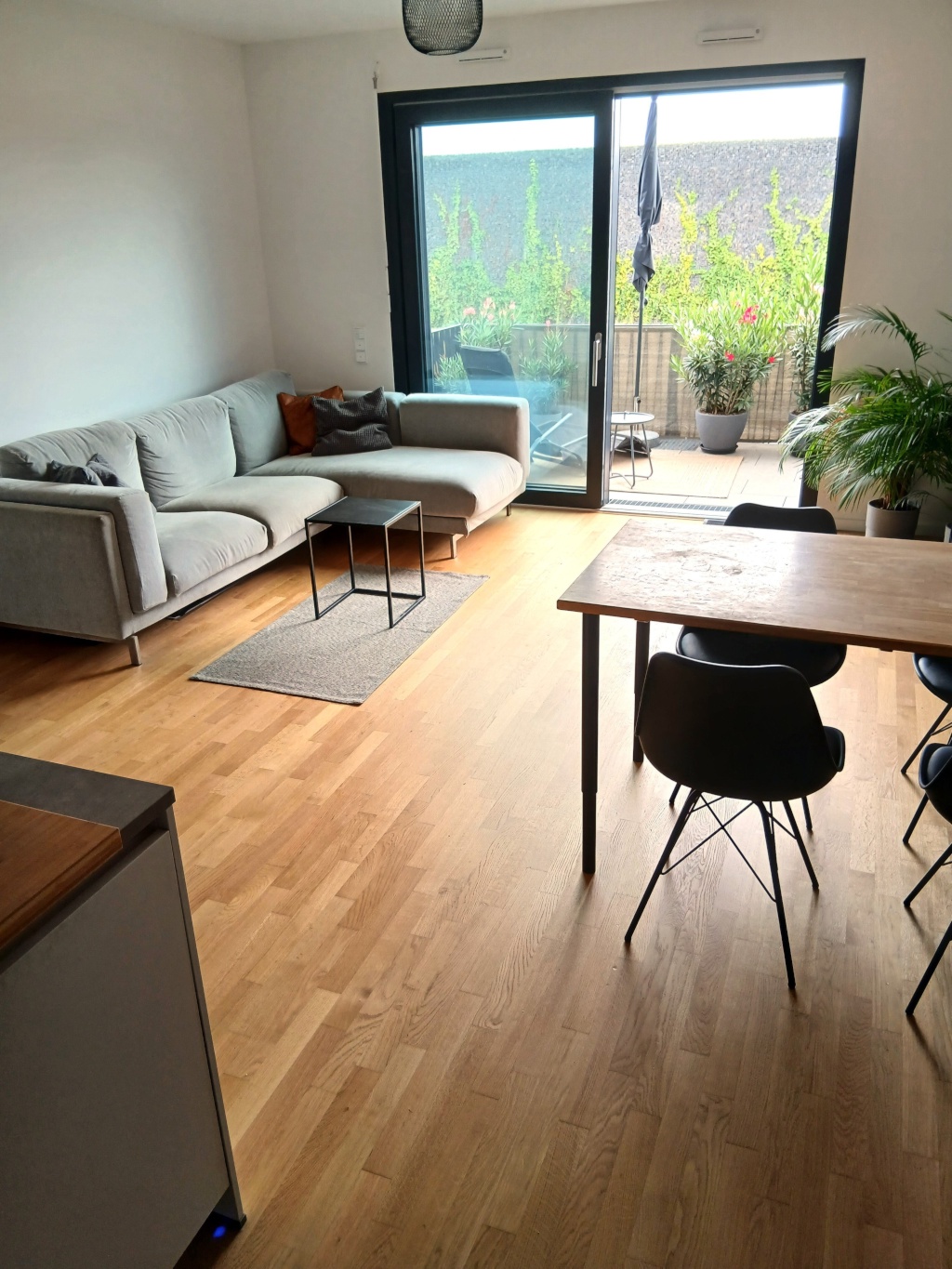 Neuwertige 2-Zimmer-Wohnung in Köln-Ehrenfeld mit Balkon | 2-3 Wochen Zwischenmiete im September 2026 | Komplett möbliert – Am Alten Gueterbahnhof, 50825 Köln Ehrenfeld – Vorschaubild 13