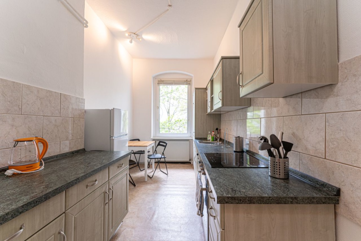Möbliertes WG-Zimmer mit Anmeldung & All-inclusive-Miete – Reginhardstr., 13409 Berlin – Vorschaubild 4