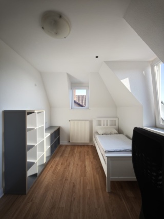 Imagen del anuncio: Wohnen mit Gemeinschaft & Stil – Zimmer in prachtvoller Altbauvilla frei!