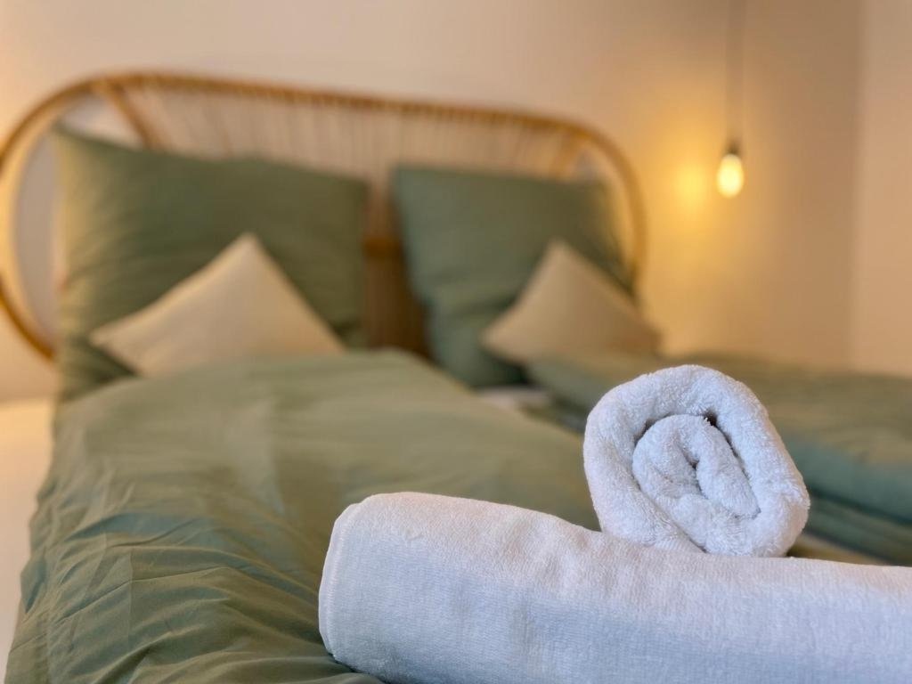 MD SFO | Suite First Option – möblierte 2 ZKB zentral – Balkon & Parkplatz wartet löffelfertig auf Sie! Ab 1.9 - befristet 6 bis 12 M - sofort einziehen! – Liebermannstraße 8, 39108 Magdeburg Stadtfeld Ost – Vorschaubild 7