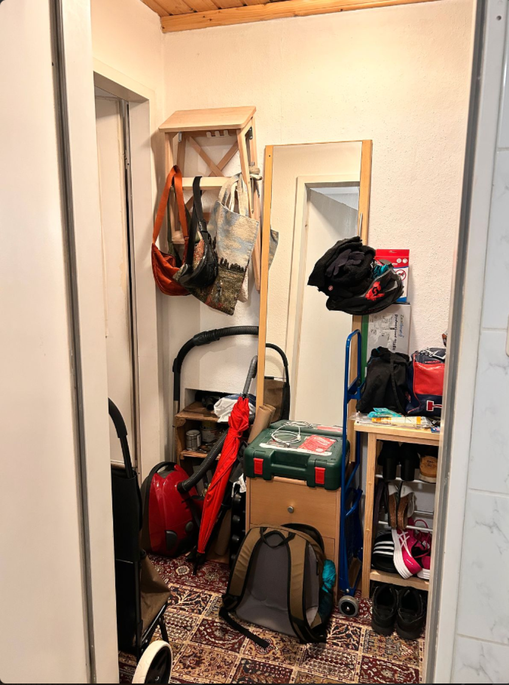 Swap ONLY!!!! NUR TAUSCH!!!!!! Biete Altbau F'hain 300 Euro Warm, Suche Neubau oder DG bis 550 warm in Ost-Berlin (F'hain, Lichtenberg, Mitte, Köpenick) – Proskauer strasse 1, 10247 Berlin Friedrichshain – Vorschaubild 5
